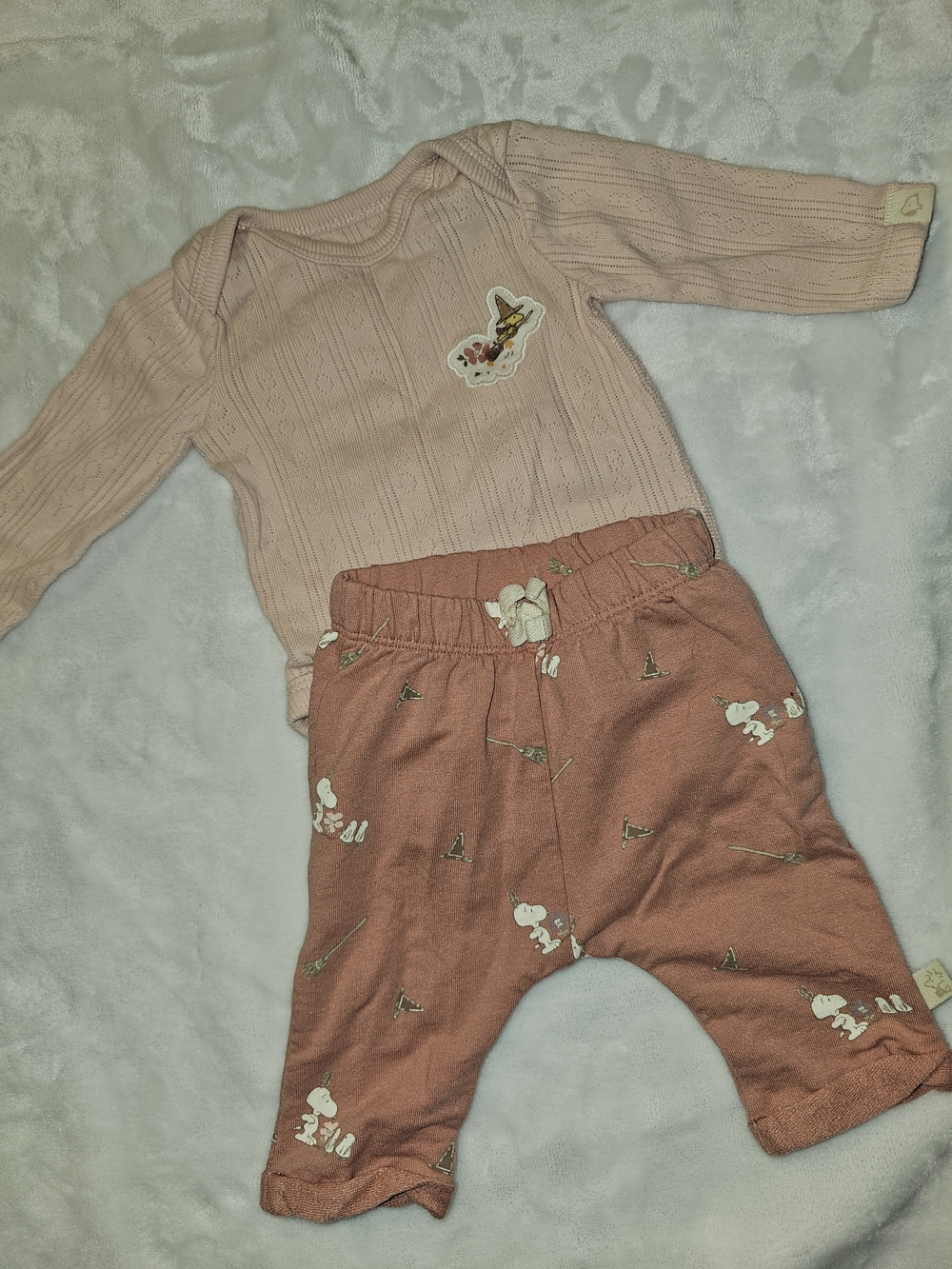 Kids Matching Set - Pink Ribbed Bodysuit & Dusty Rose Snoopy Print Pants